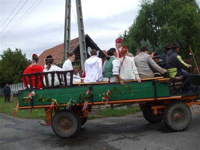 Anyu-szüreti bál 048.jpg